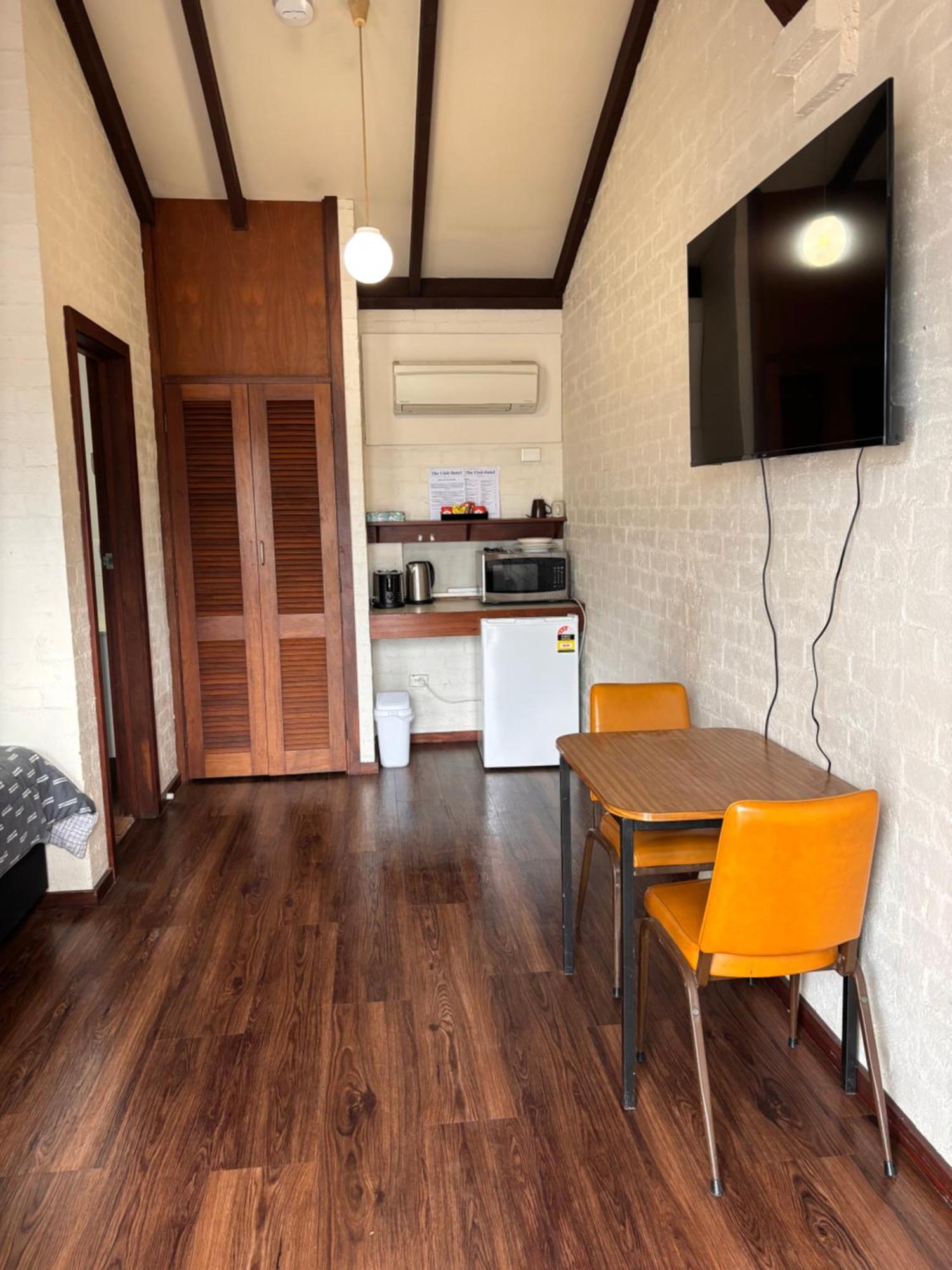 The Club Hotel Collie エクステリア 写真